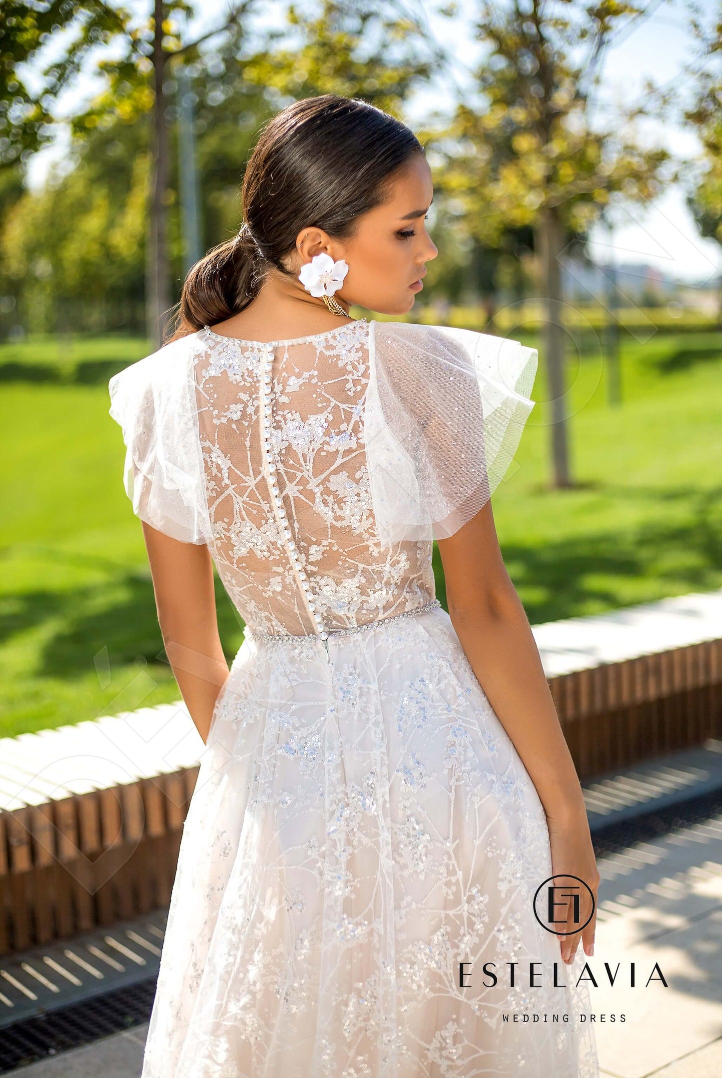 Bevery Full back A-line Short/ Cap sleeve Wedding Dress 3