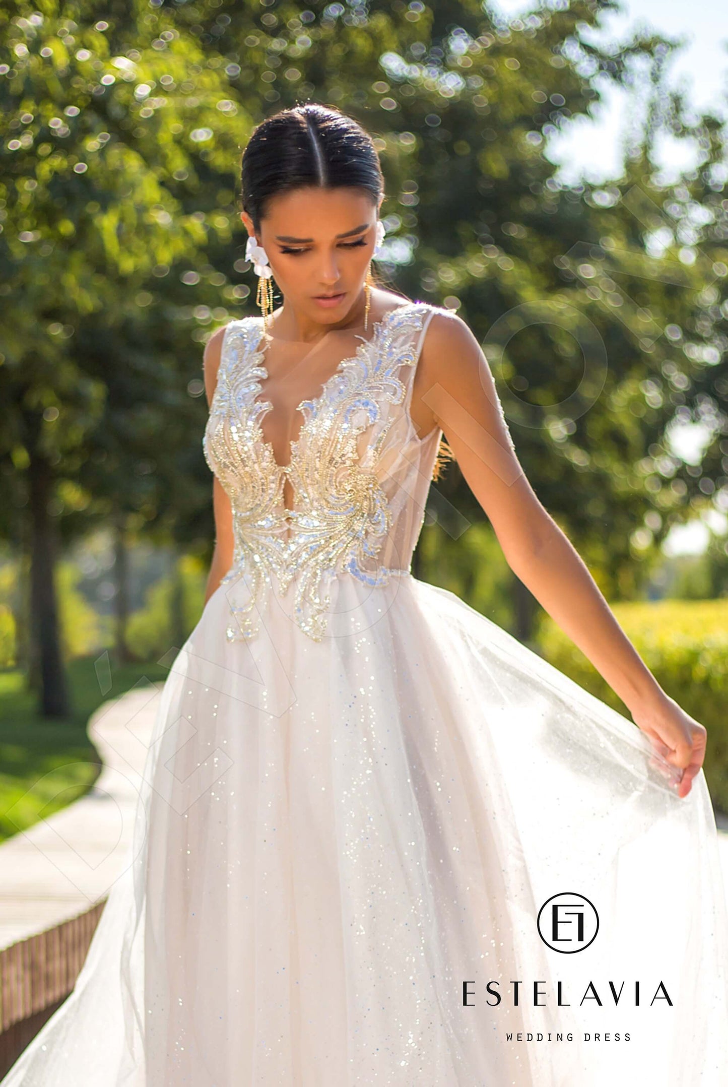 Monar Illusion back A-line Sleeveless Wedding Dress 2