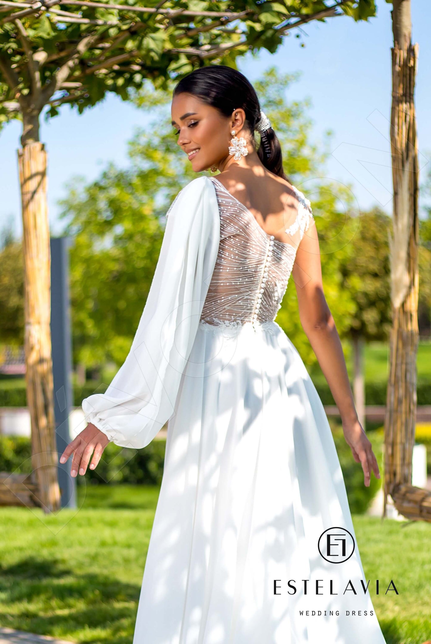 Saranna Full back A-line One sleeve Wedding Dress 5