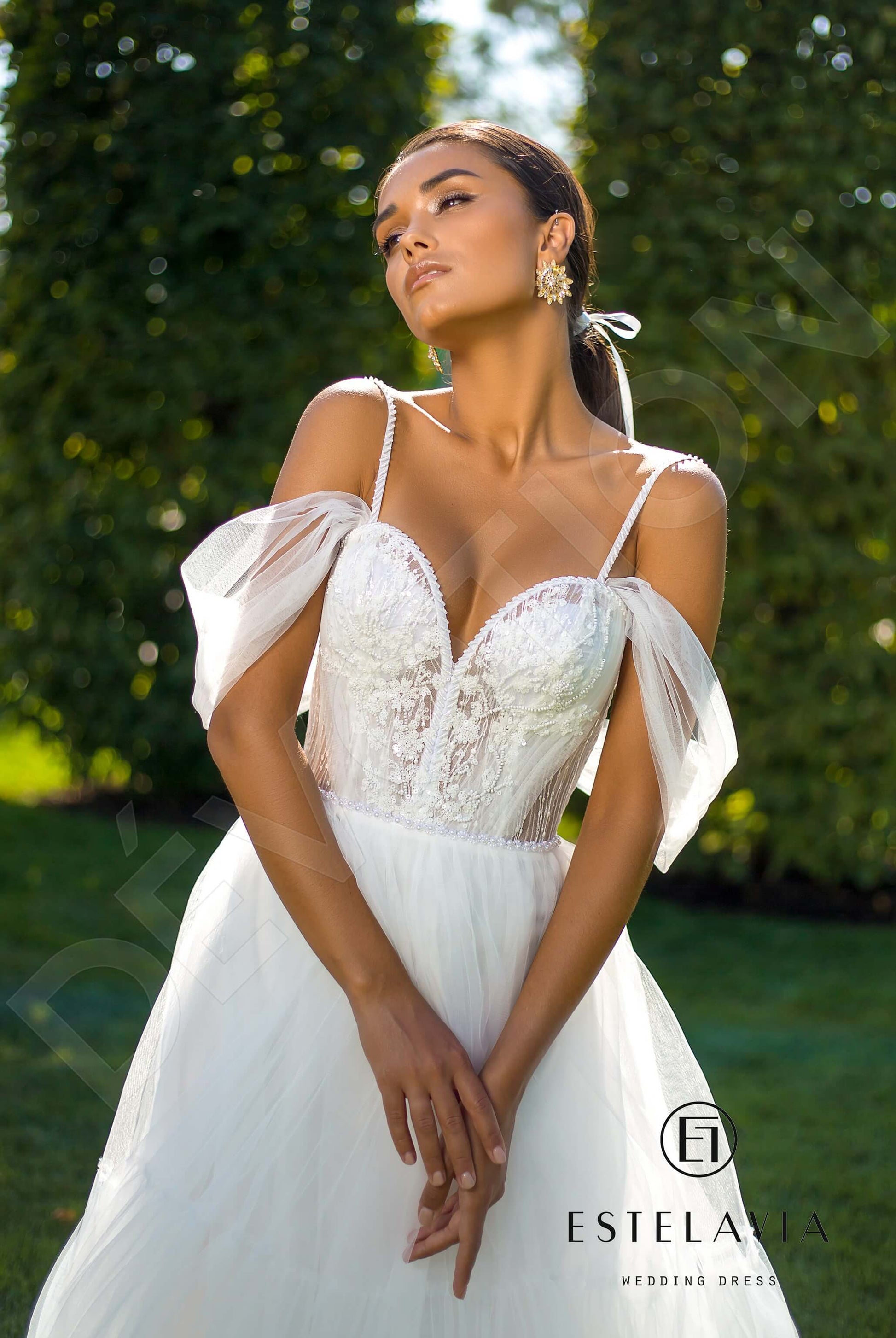 Rexein A-line Sweetheart Milk Wedding dress