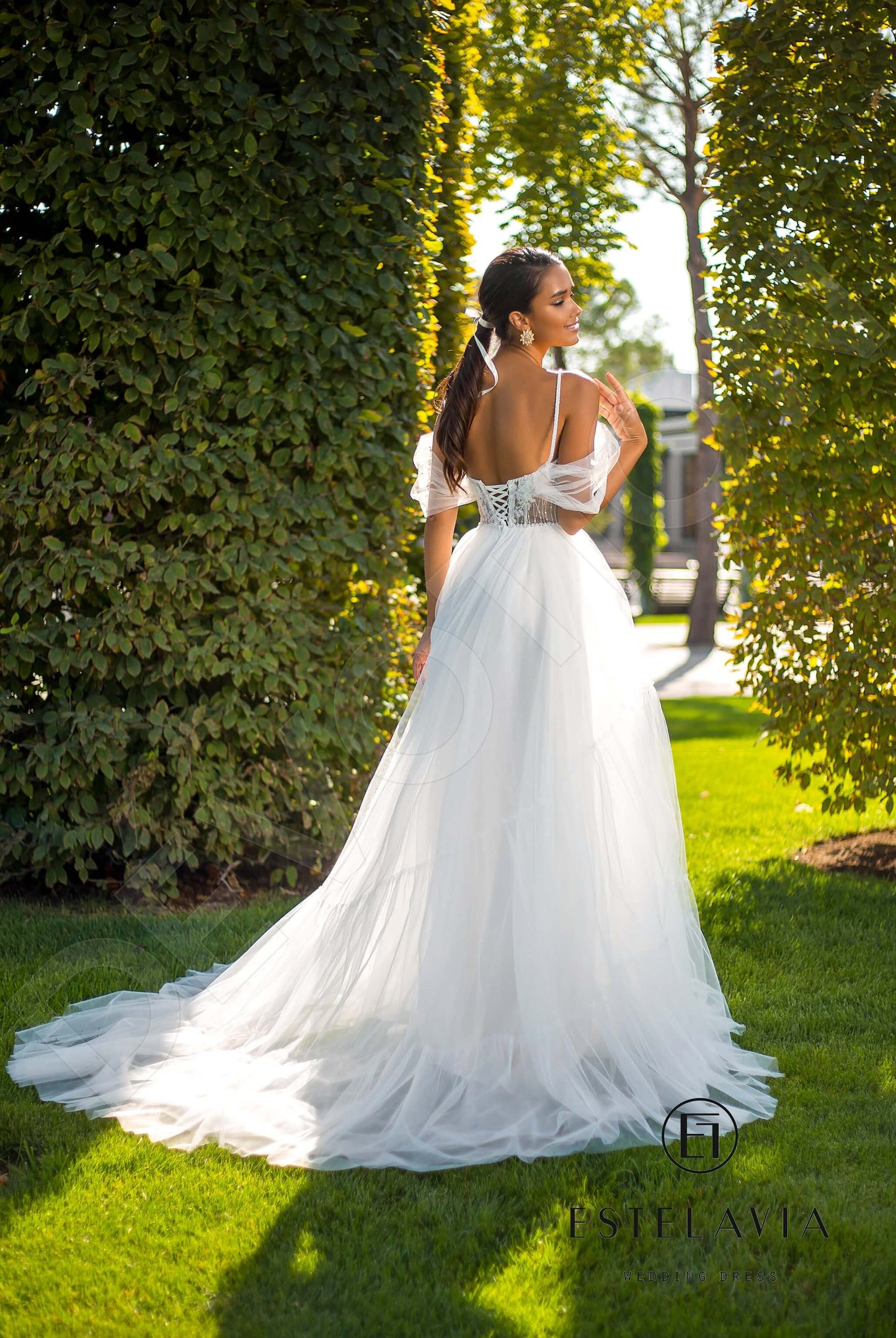 Rexein Open back A-line Straps Wedding Dress Back