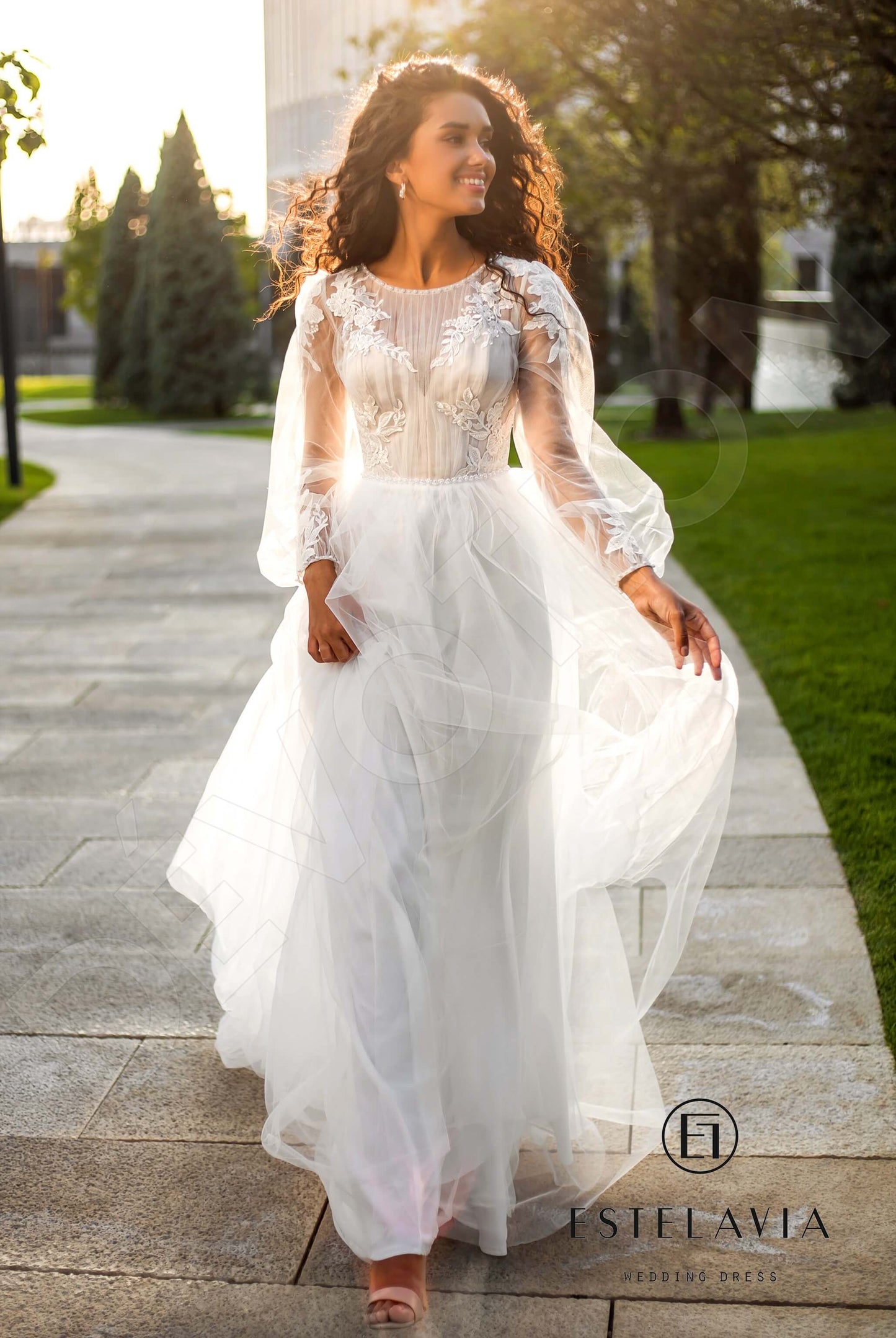 Nettie Full back A-line Long sleeve Wedding Dress Front