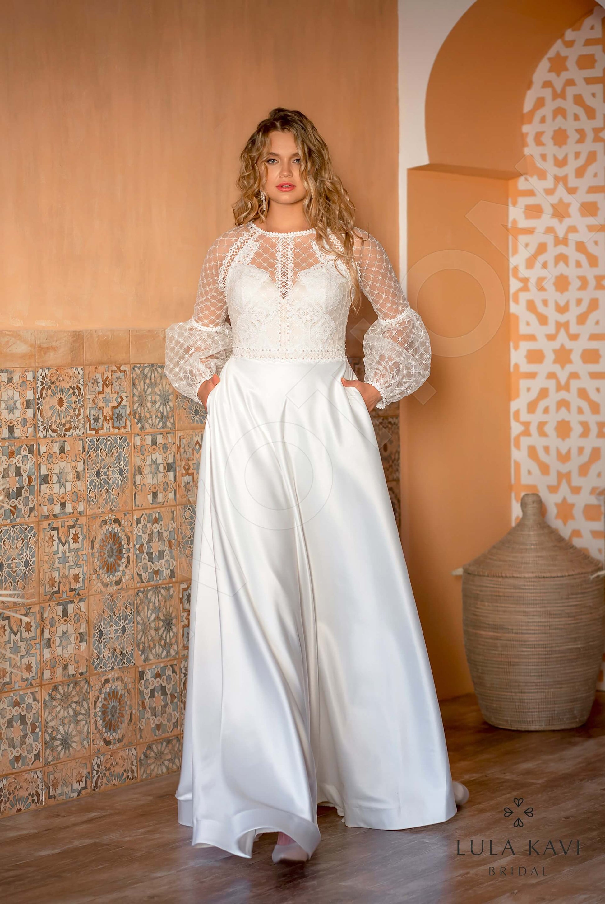 Edithe A-line Jewel Milk Wedding dress