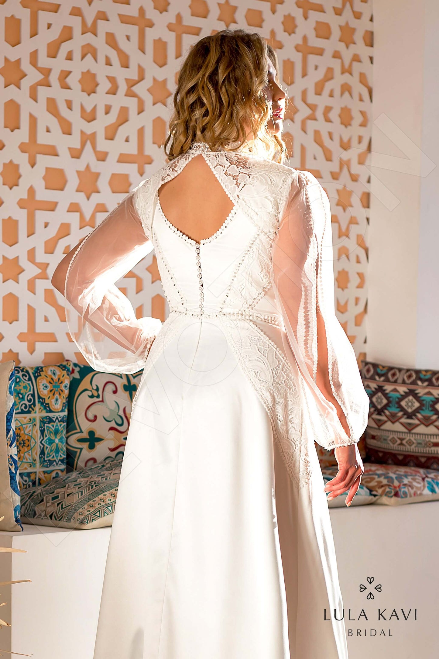 Jaffa Open back A-line Long sleeve Wedding Dress 4