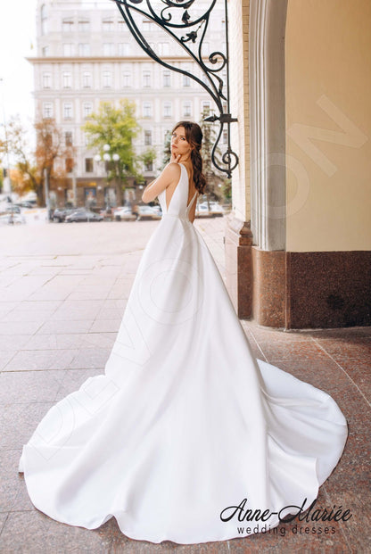 Tiffany Open back A-line Sleeveless Wedding Dress Back