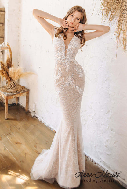 Vanella Open back Trumpet/Mermaid Sleeveless Wedding Dress Front