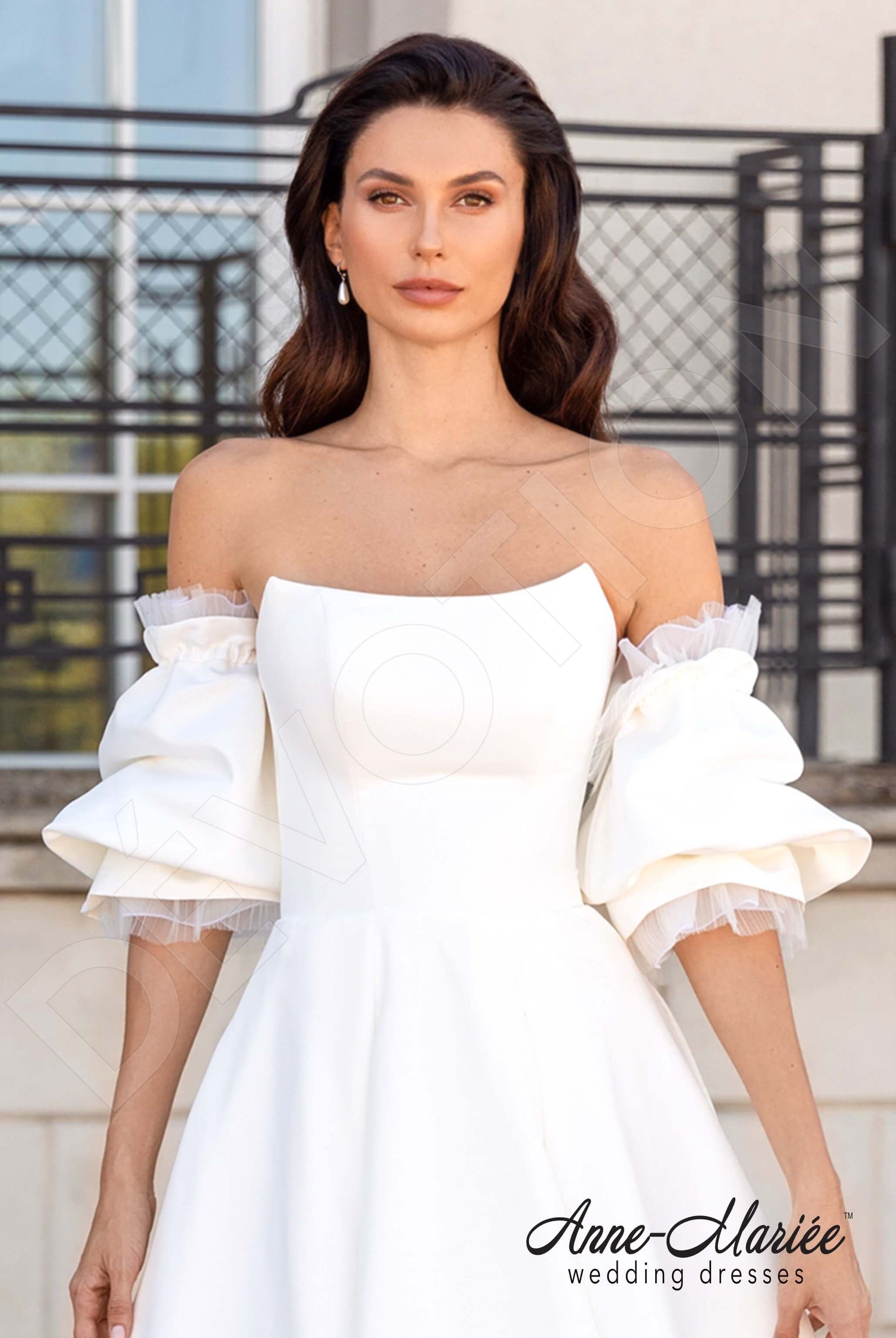 Amandin A-line Straight across Milk Wedding dress