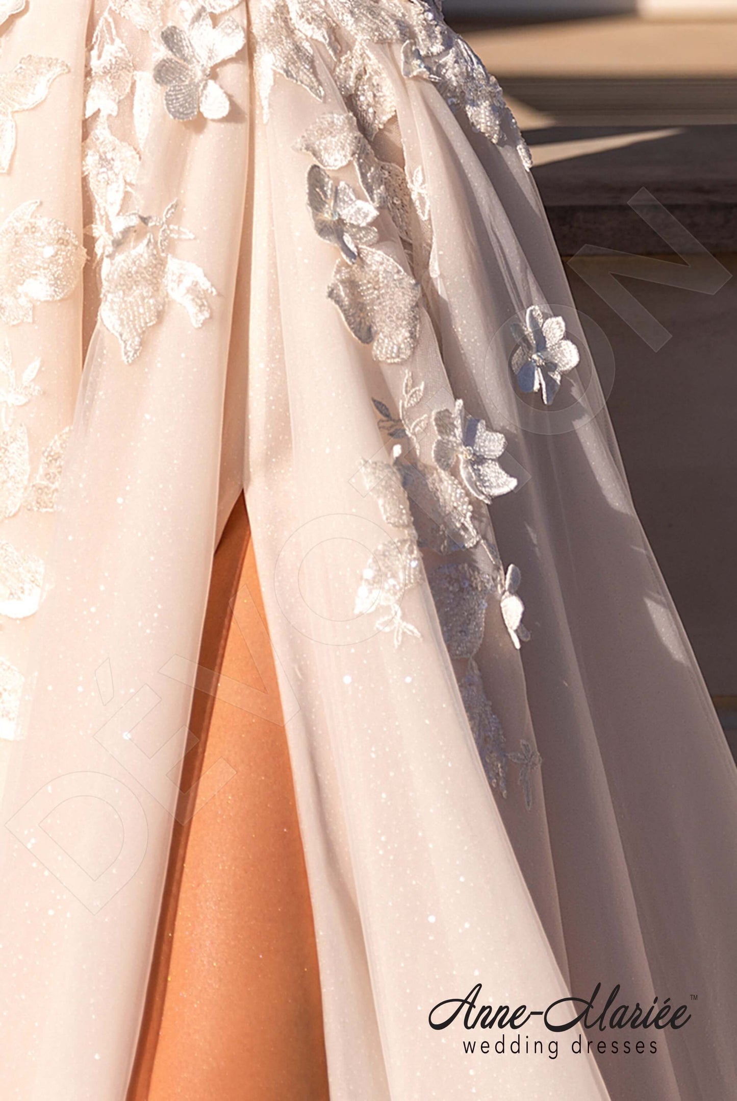 Flor Open back A-line Sleeveless Wedding Dress 6