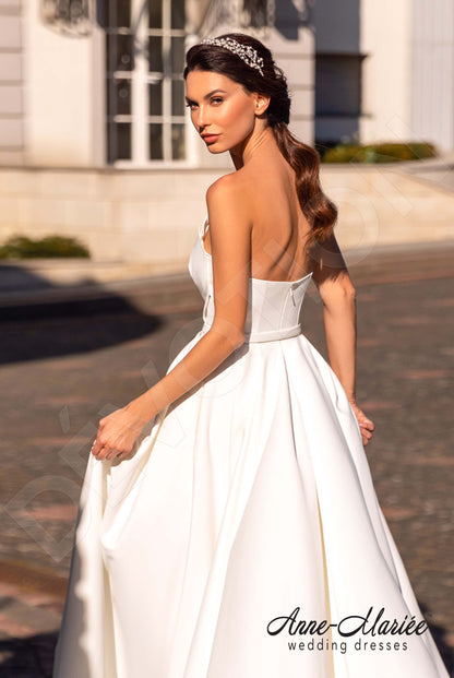 Mishel Open back A-line Strapless Wedding Dress 3
