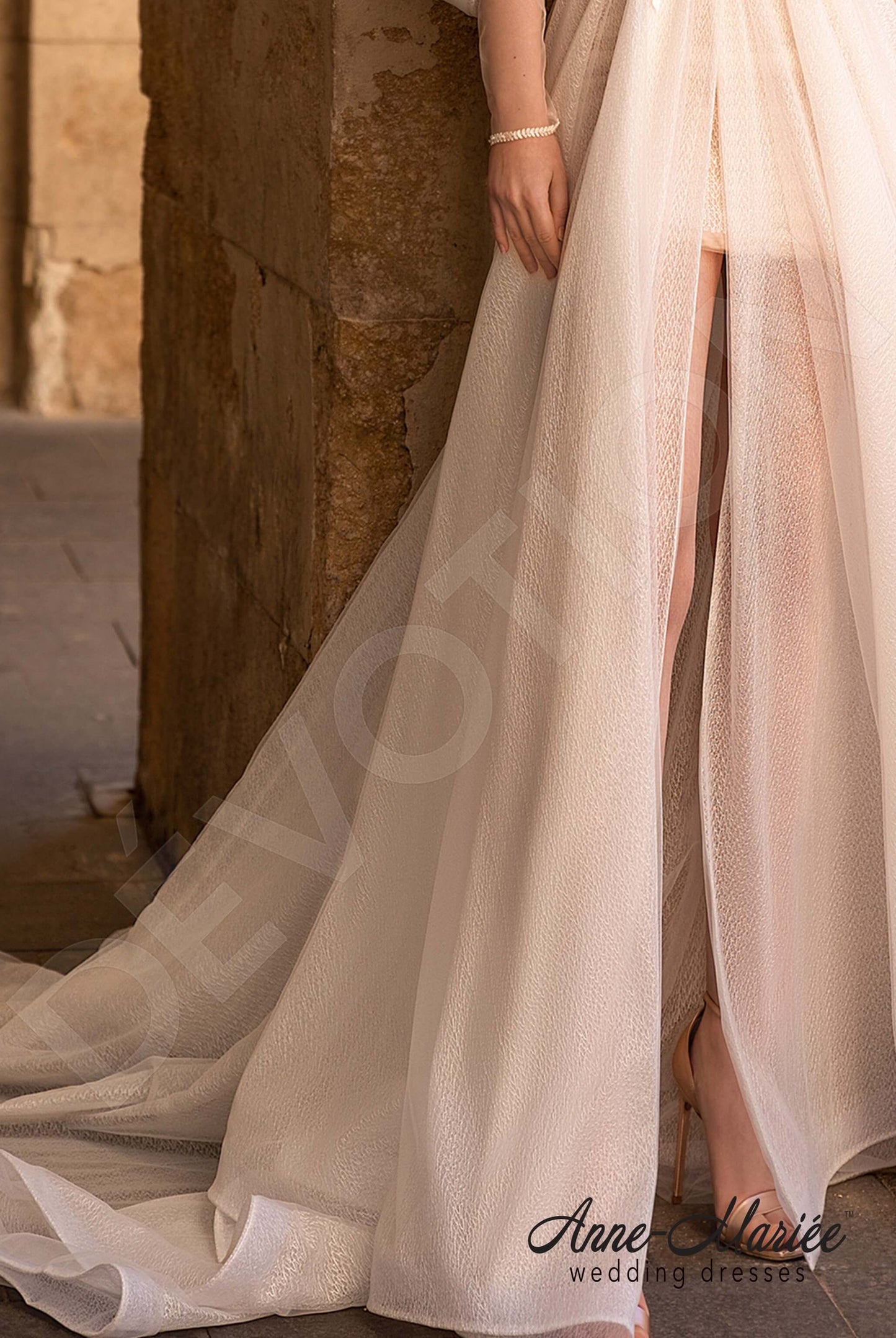 Orian Open back A-line Detachable sleeves Wedding Dress 4