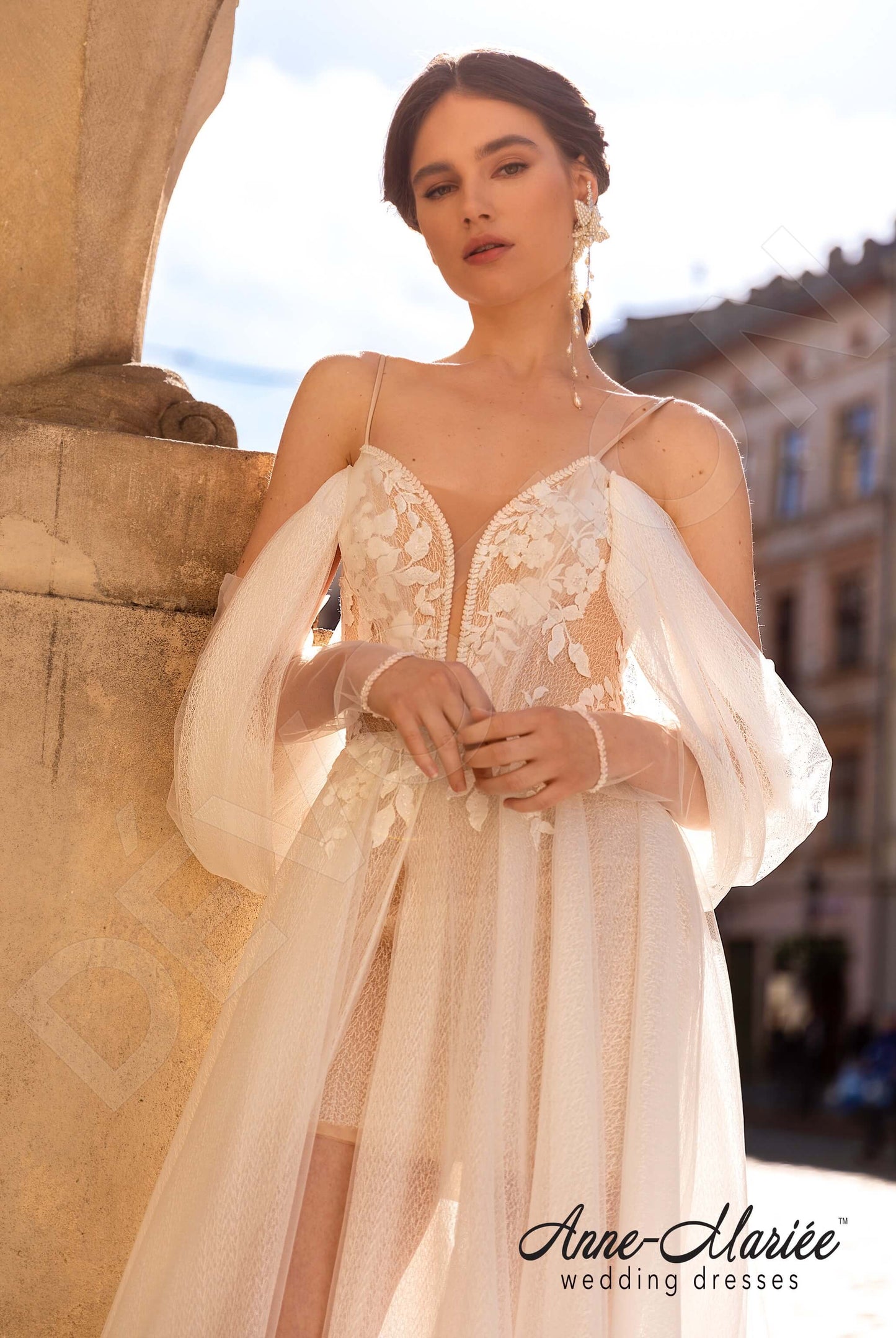 Orian Open back A-line Detachable sleeves Wedding Dress 2